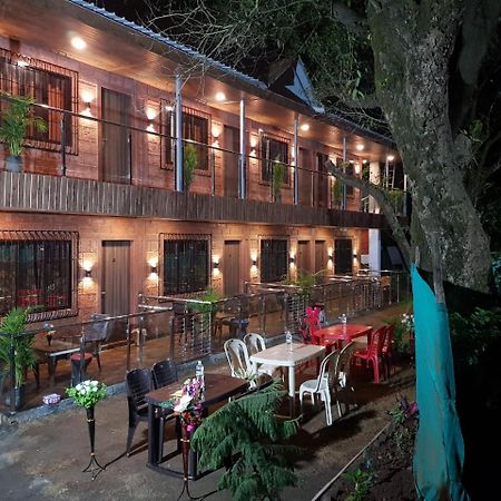 C P Cottage Махабалешвар Экстерьер фото